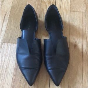 Vince Darlington Flat